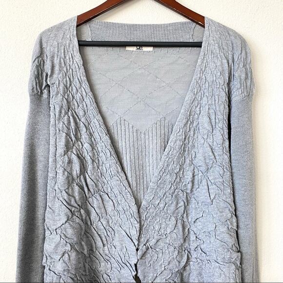 YA Los Angeles Gray Open Front Puff Detail Cardigan Size Medium - Picture 2 of 8